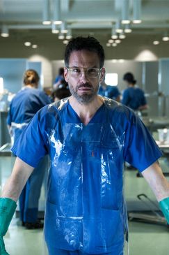 Zerbrochen - Ein Fall für Dr. Abel