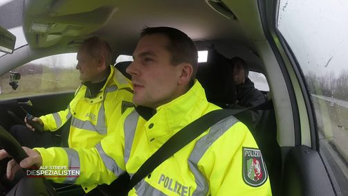 Auf Streife - Die Spezialisten Auf Streife - Die Spezialisten Folge 3: Eiskalte Fahrt