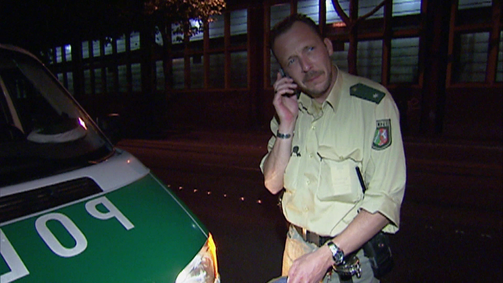 Toto & Harry - Die Zwei vom Polizeirevier Staffel 01 Folge 1: Straße trocken? Drauf den Socken