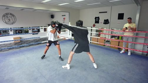 Das Boxrezept Das Boxrezept Staffel 1 Folge 5: Rob VS UFC Fighter!
