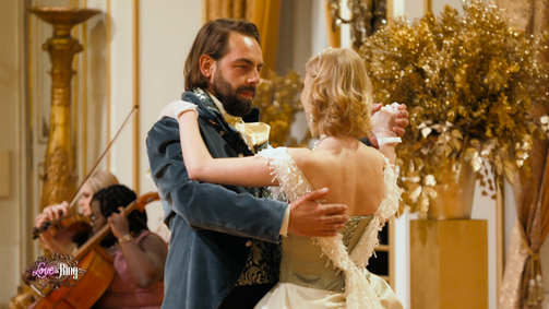 Love is King Love is King Folge 1: Das königliche Dating-Abenteuer beginnt