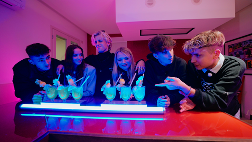 Hausparty X – Wer hat den besten Vibe? Hausparty X – Wer hat den besten Vibe? Staffel 1 Folge 10: Folge 10