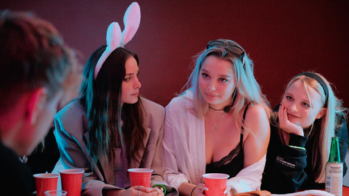 Hausparty X – Wer hat den besten Vibe? Hausparty X – Wer hat den besten Vibe? Staffel 1 Folge 6: Folge 6