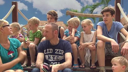 Teuer oder Billig - wir testen die Besten! Staffel 1 Folge 7: Das große Ferien-Special