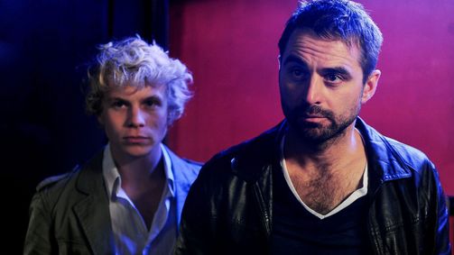 Code 37 Staffel 02 Folge 11: Der Junge von nebenan