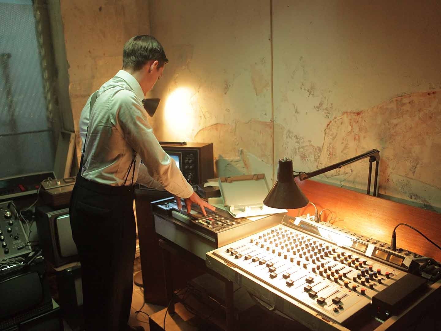 B-Movie: Lust & Sound in West-Berlin 1979--1989 Titelbild