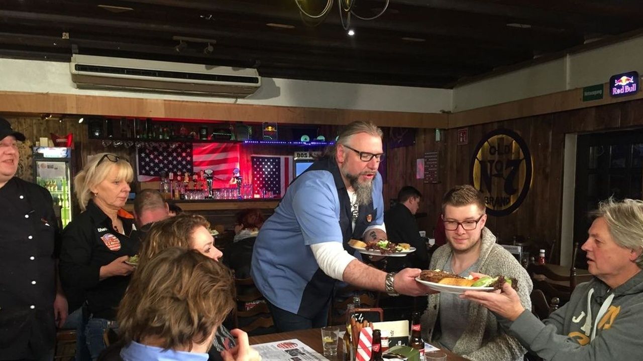 "The Real Hanky", Bielefeld