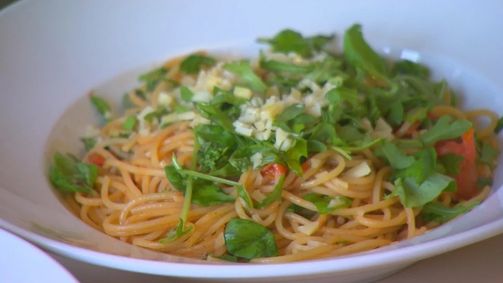 Rosins Restaurants - Ein Sternekoch räumt auf! Rosins Restaurants - Ein Sternekoch räumt auf! Folge 5: In Lenes Essbar ist so gar nichts essbar!