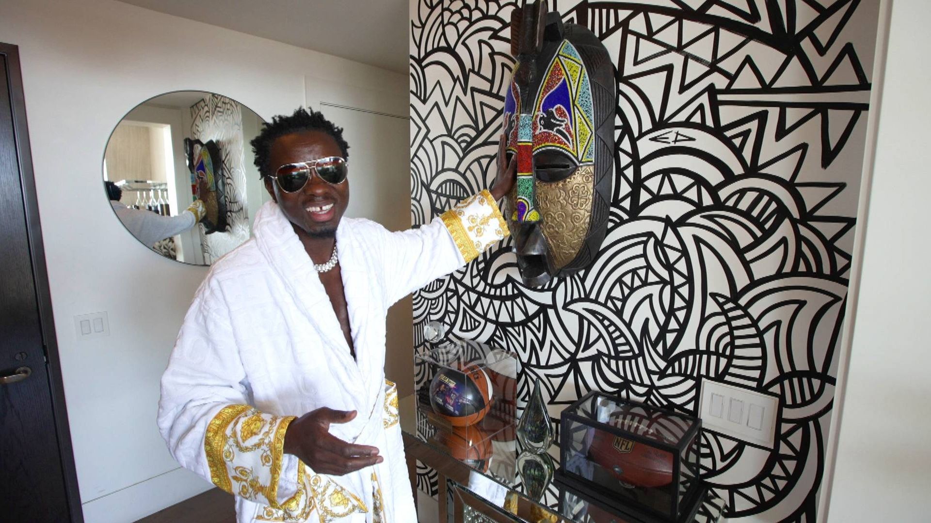 Ashlee Simpson & Evan Ross / Michael Blackson / Johnny Weir