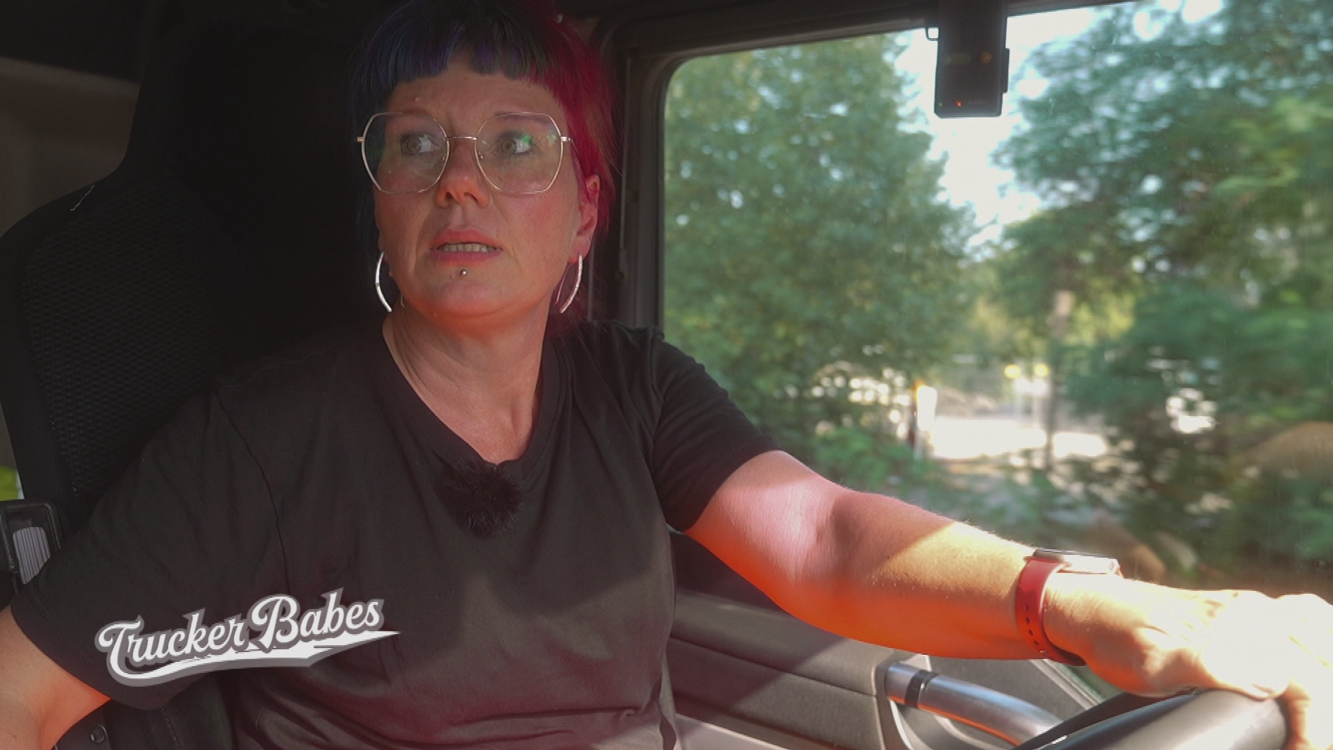 Wo ist die Brücke hin? Trucker Babe Doreen unter Zeitdruck