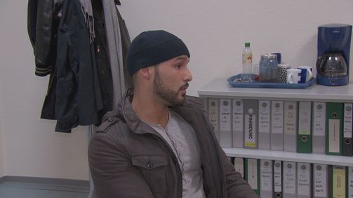 Niedrig und Kuhnt - Komissare ermitteln Niedrig und Kuhnt - Kommissare ermitteln Folge 5: Auf dem Scheideweg