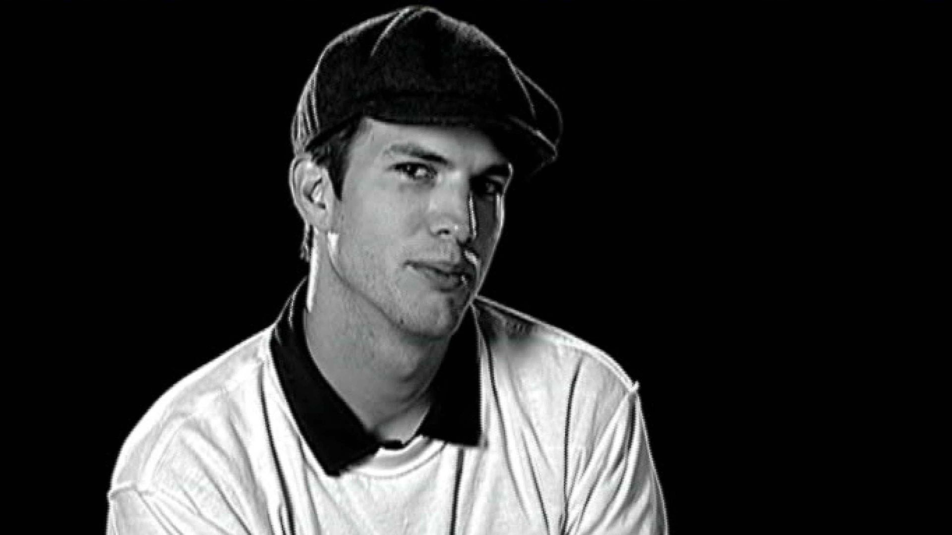 Julia Stiles, The Rock, Kaley Cuoco