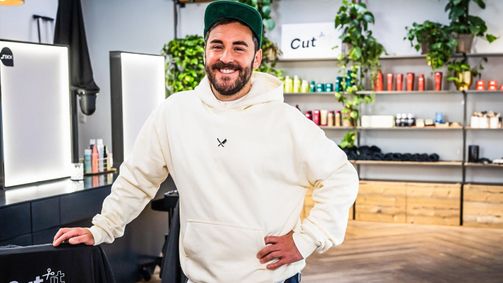 Cut it - Die VorHAIR NachHAIR Show CUT IT - DIE VORHAIR NACHHAIR SHOW - 03. STAFFEL Folge 6: Farben-Fiasko und flotte Bienen