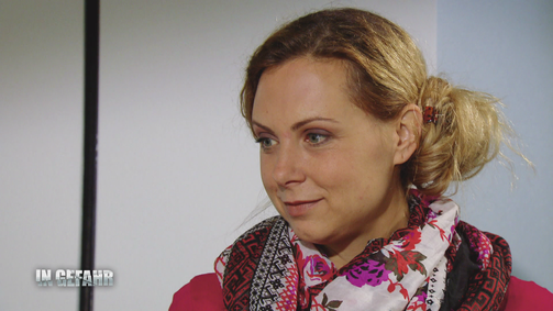 In Gefahr - Ein verhängnisvoller Moment In Gefahr - Ein verhängnisvoller Moment Folge 19: Nelly - Eine heile Welt zerbricht