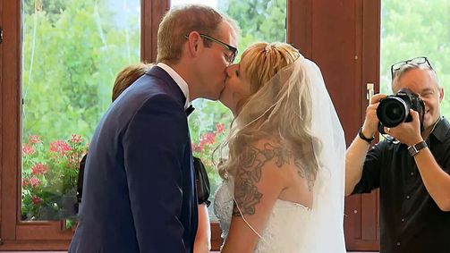 Hochzeit auf den ersten Blick HOCHZEIT AUF DEN ERSTEN BLICK - 05. STAFFEL Folge 1: Chance auf eine neue Liebe