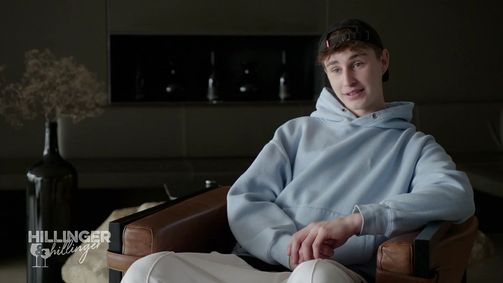 Hillinger & Hillinger Hillinger & Hillinger - Staffel 01 Folge 3: Staffel 01 Folge 03: Leo Hillinger macht eine Zeitreise