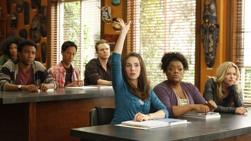 Community Community Folge 1: Frauenpower