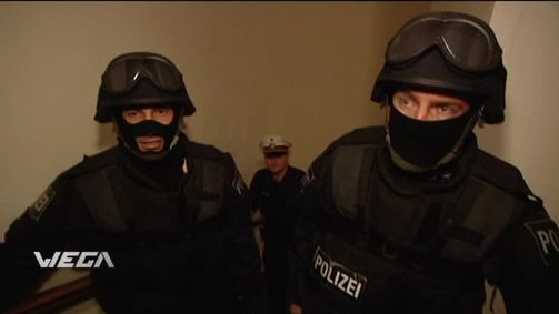 WEGA - Die Spezialeinheit der Polizei WEGA - Die Spezialeinheit der Polizei - Staffel 1 Folge 2: WEGA - Die Spezialeinheit der Polizei - Staffel 1 Folge 2