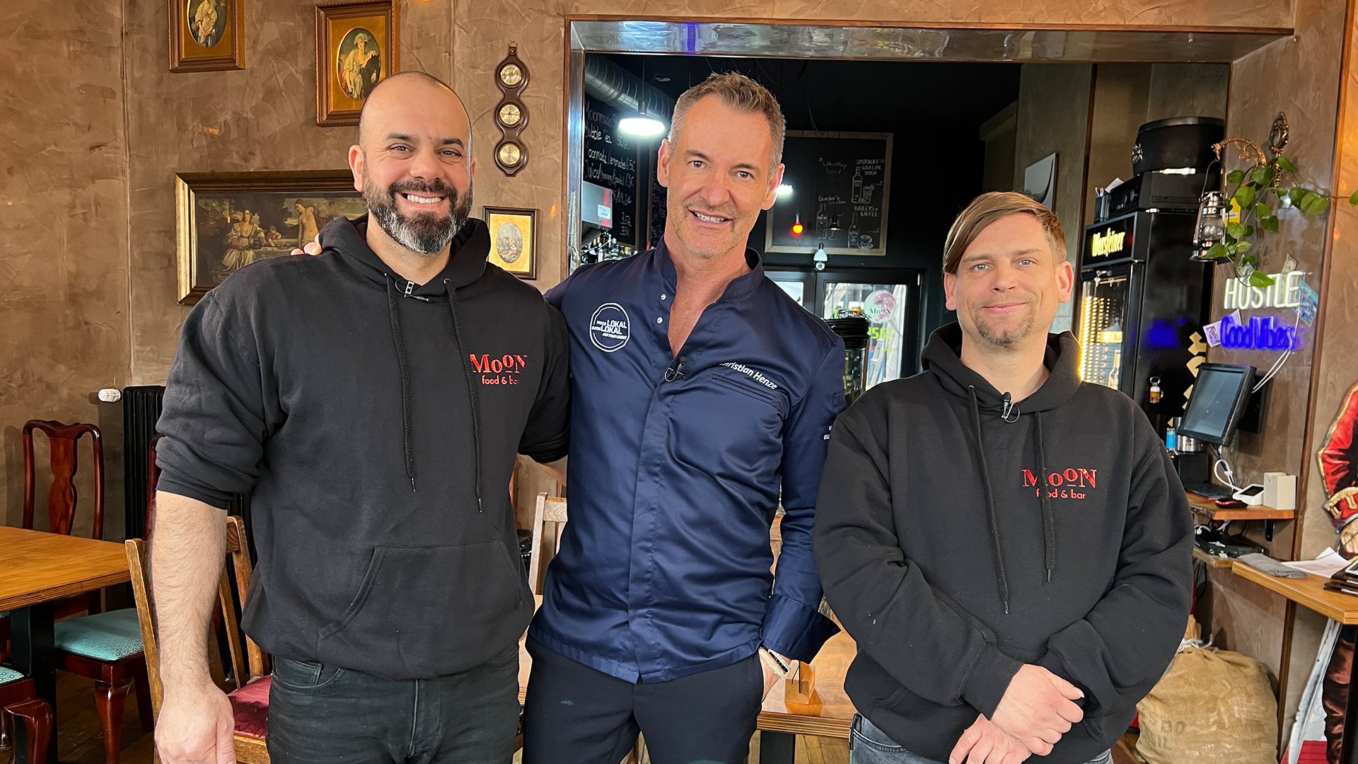 Amerikanische und deutsche Küche im Lokal "MooN food & bar"!