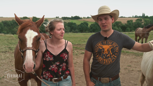 Yiehaa! Unser Traum vom Wilden Westen Yiehaa! Unser Traum vom Wilden Westen Folge 2: Großes Glück auf der Twin S Ranch? Sebastian und Lisa ziehen um