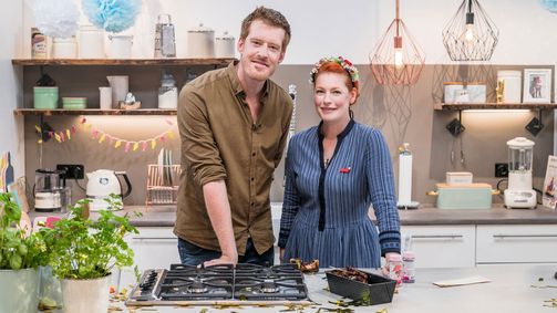 Sweet and Easy - Enie backt Sweet & Easy - Enie backt Folge 16: It's my Party!