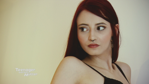 Teenager werden Mütter Teenager werden Mütter - 18. Staffel Folge 3: Dessous, Tattoos & Fremdschauen