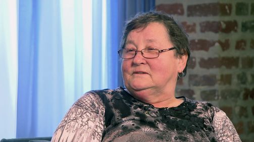Julia Leischik sucht: Bitte melde dich Julia Leischik sucht: Bitte melde dich Folge 22: Ruth sucht ihre jüngere Schwester Marina