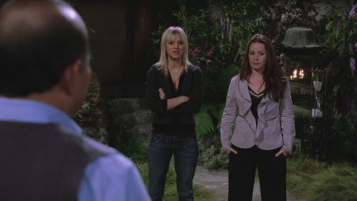 Charmed - Zauberhafte Hexen Charmed - Zauberhafte Hexen Folge 14: Büffel, Tiger und Hund