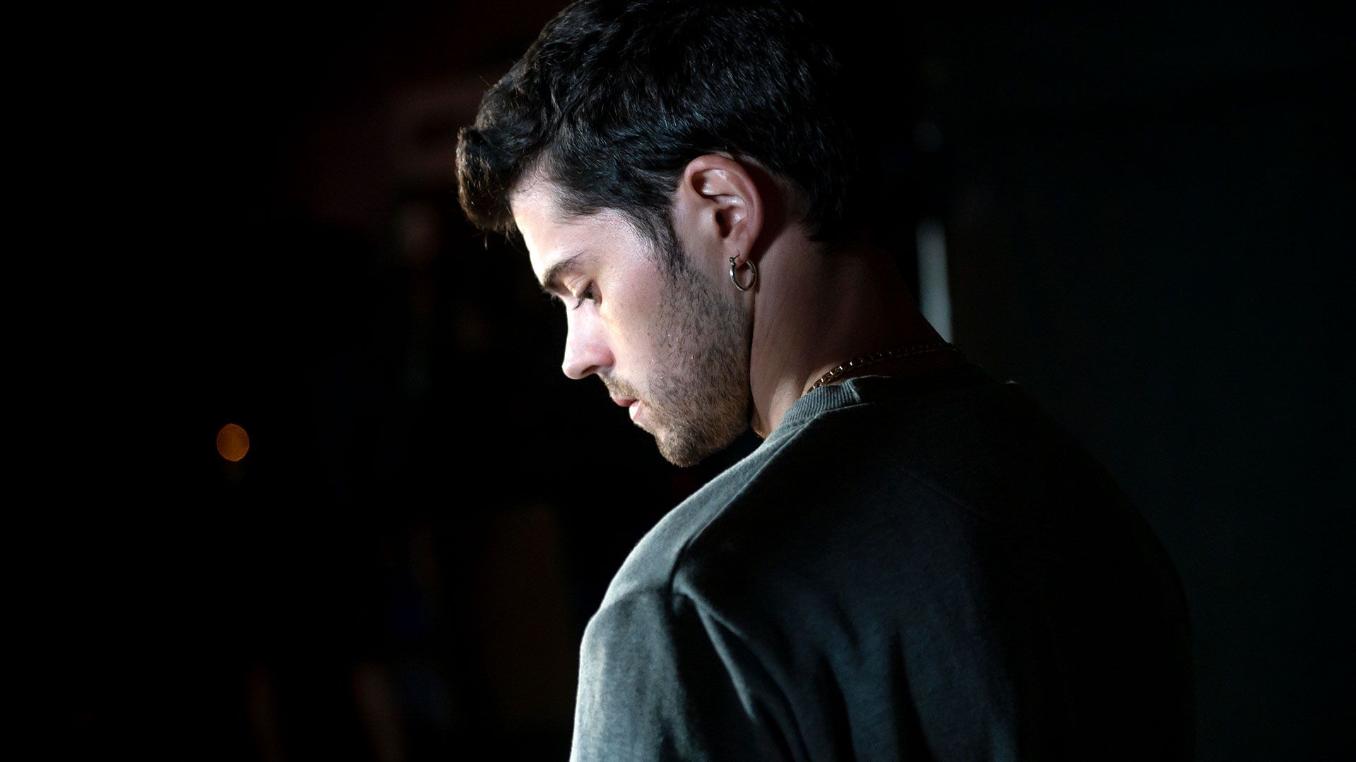 Pendiente de un Hilo