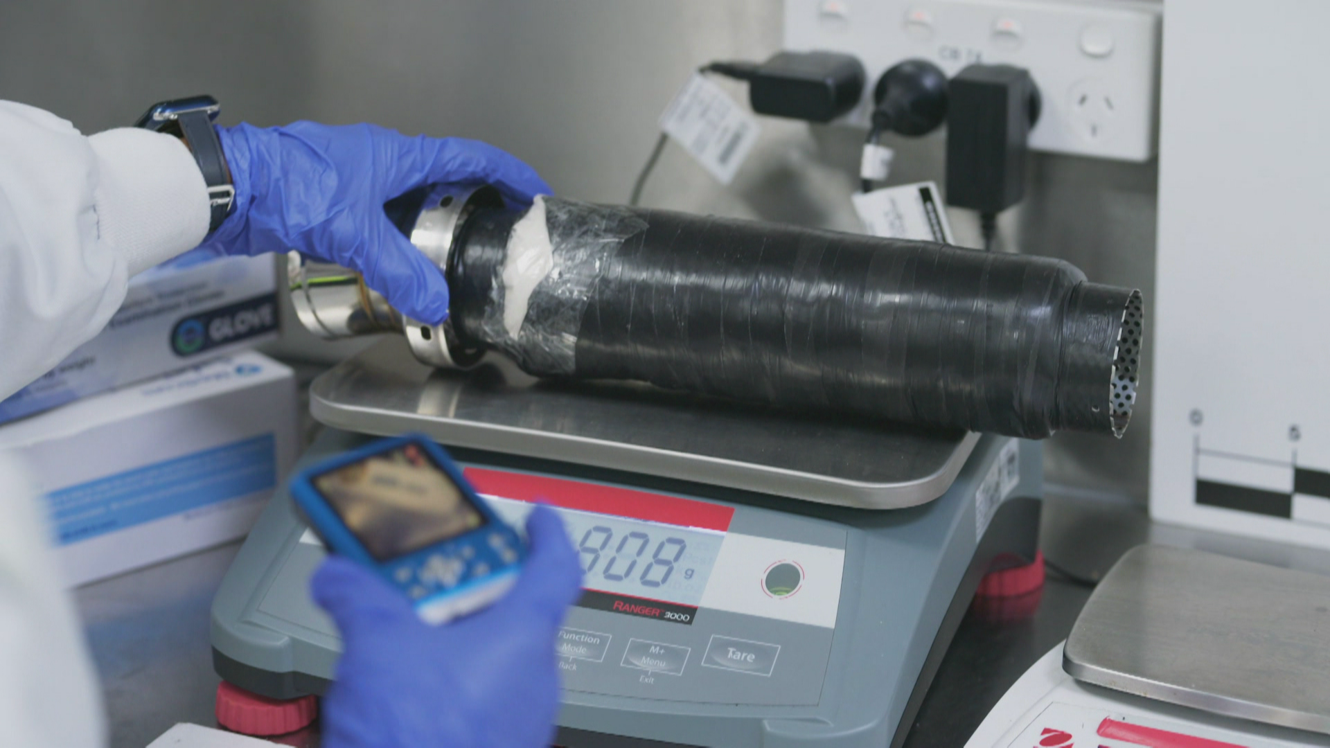 Malaysische Schalldämpfer