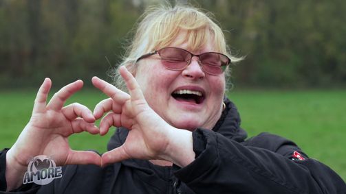 Amore unter Palmen Deutschland AMORE UNTER PALMEN - FREMDENVERKEHR UND MEHR Folge 1: Sieben Deutsche suchen ihr Liebesglück am anderen Ende der Welt