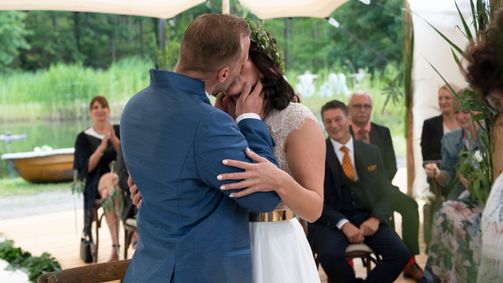 Hochzeit auf den ersten Blick HOCHZEIT AUF DEN ERSTEN BLICK - 07. STAFFEL Folge 4: Lisa und Michael: Ein "Jahrhundert-Match"?