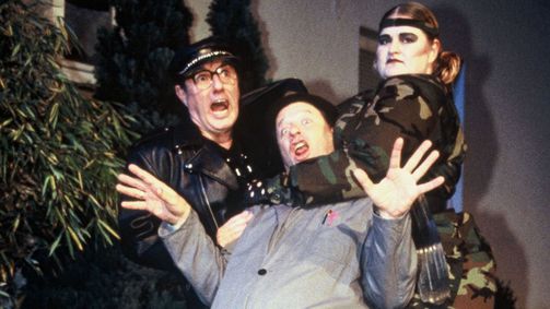 Hausmeister Krause - Ordnung muss sein Hausmeister Krause - Ordnung muss sein Folge 11: Die schwule Attacke