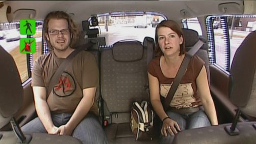 Quiz Taxi Quiz Taxi Folge 10: Mit zwei Schlagerfans durch Düsseldorf