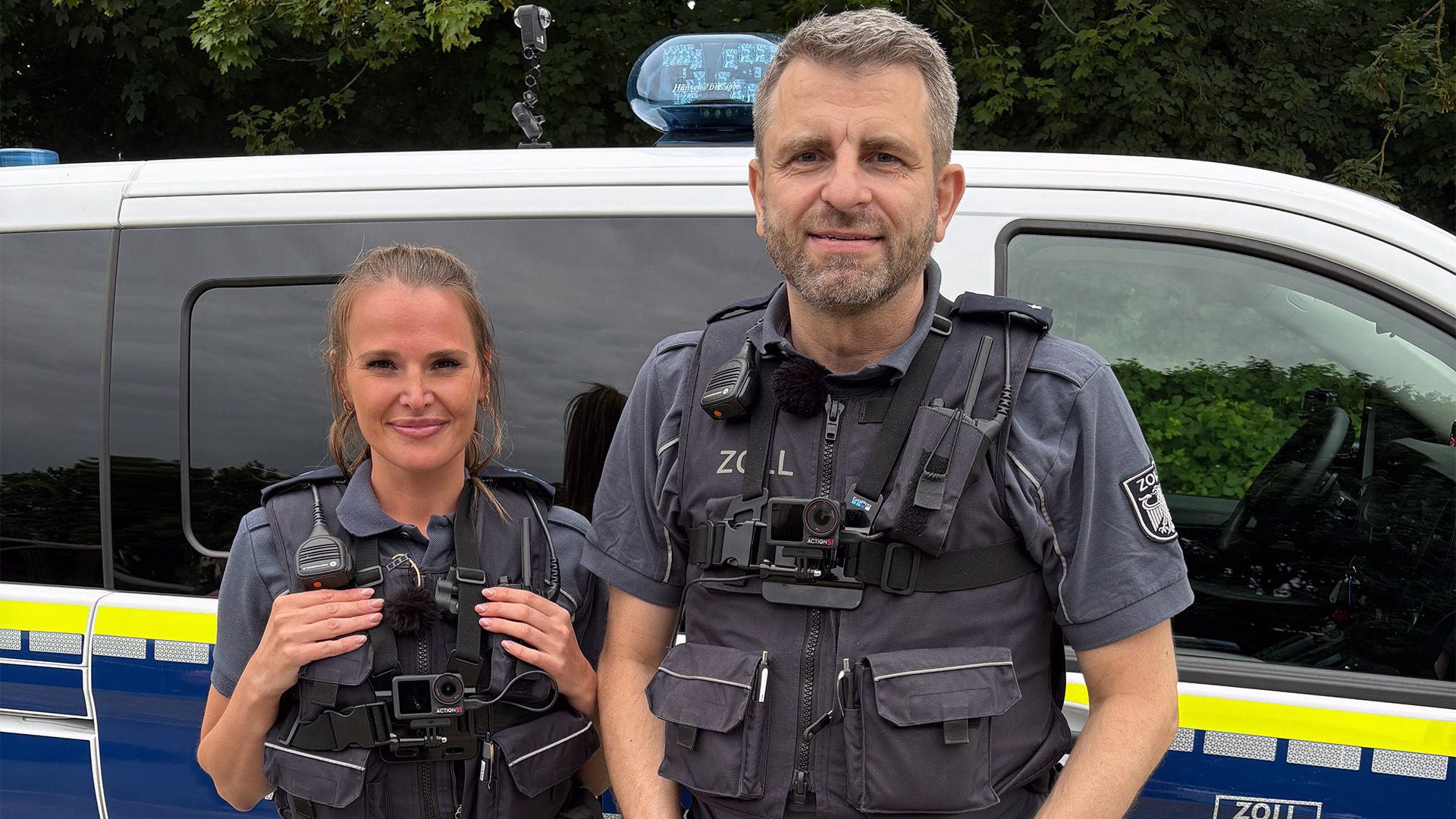 Zöllner des Hauptzollamts Dortmund deckt Schwarzarbeit in Pizzeria auf