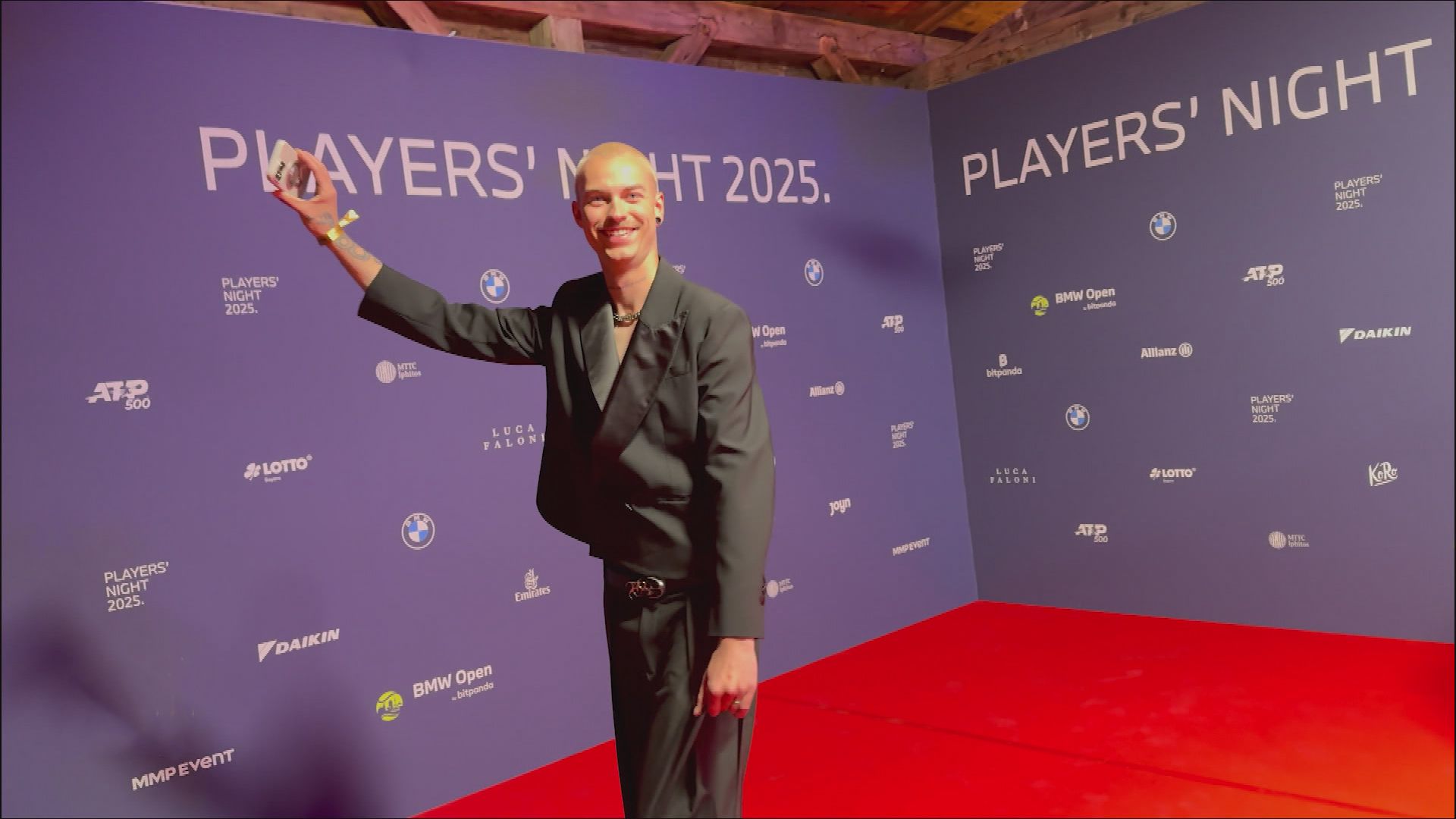 Roter Teppich & letzte Handgriffe