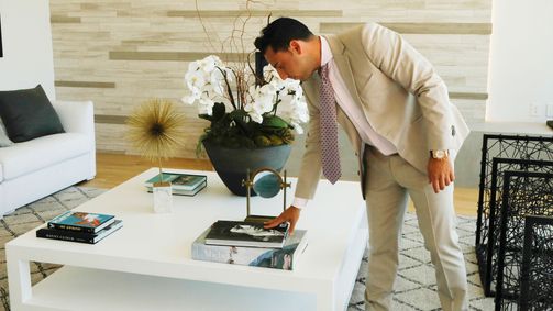 Million Dollar Homes - Luxusmakler in L.A. Million Dollar Homes - Luxusmakler in L.A. Folge 3: Verlustgeschäft
