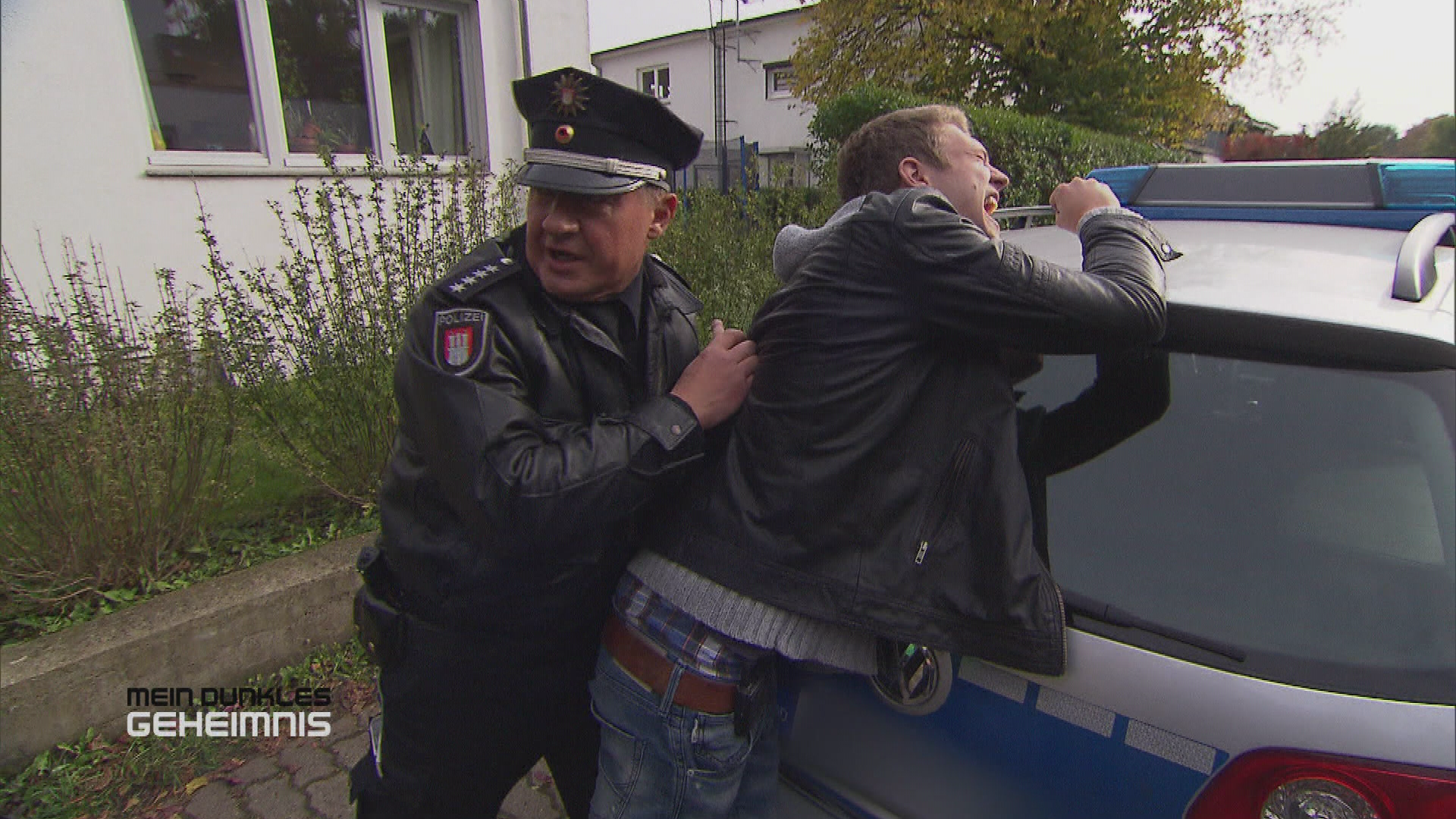 Junge unter Verdacht