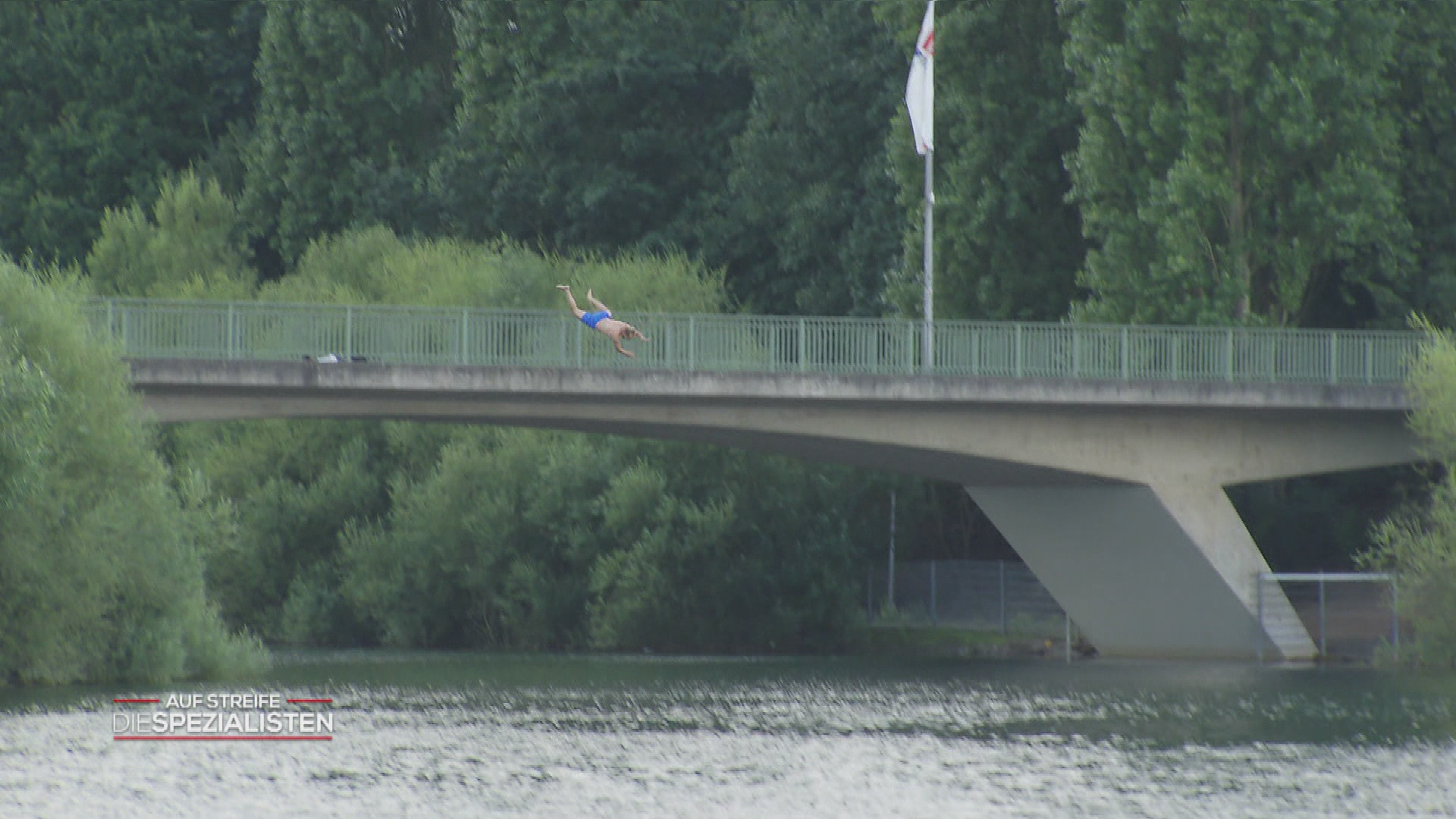 Kopfloser Kopfsprung