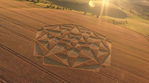 Unerklärliche Phänomene - Ancient Aliens Unerklärliche Phänomene - Ancient Aliens Folge 5: Die Top Ten der Alien-Codes