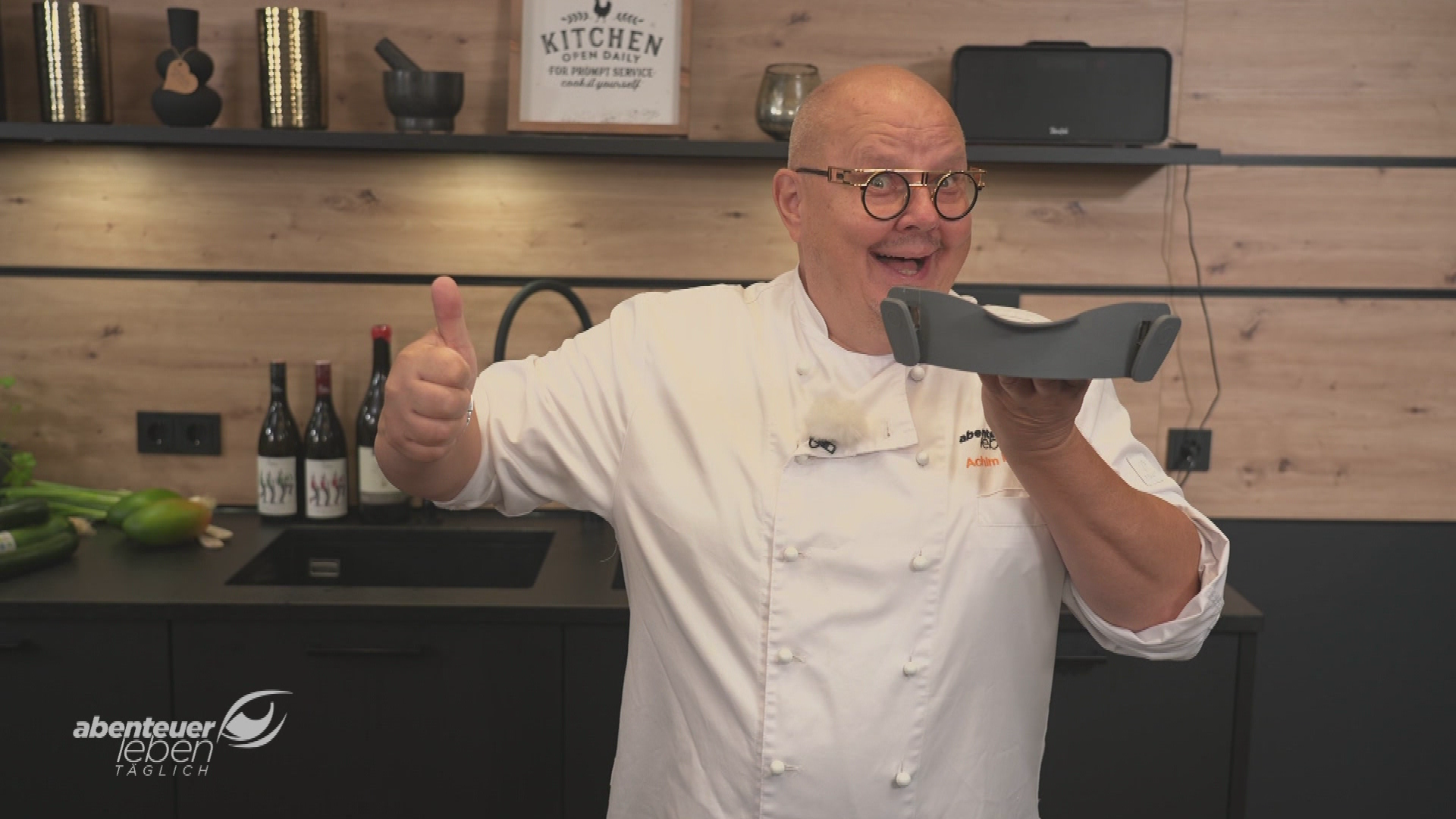 Achim Müller testet Küchen-Gadgets: Cleverer Helfer oder unnötiger Küchenkram?