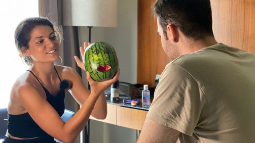Tinderreisen Tinderreisen - Staffel 4 Folge 5: Charbels Melonen-Training