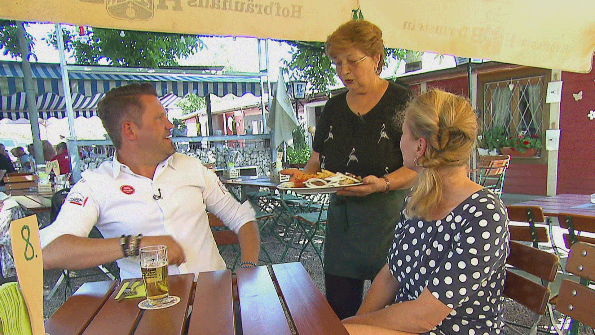 Schlagkräftige Traditionen in der "Kleine Villa Flora"