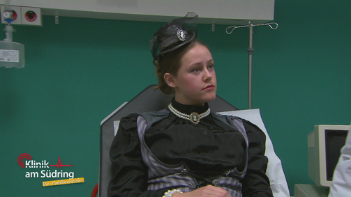 Klinik am Südring - Die Familienhelfer Klinik am Südring - Die Familienhelfer Folge 14: Die Teenie-Erzherzogin