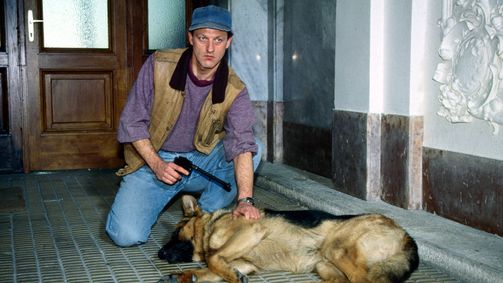Kommissar Rex Staffel 1 Folge 14: Schüsse auf Rex