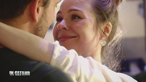 In Gefahr - Ein verhängnisvoller Moment In Gefahr - Ein verhängnisvoller Moment Folge 16: Sonja - Grenzenloses Vertrauen