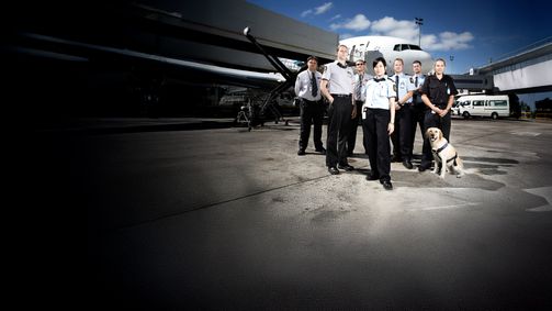 Border Patrol New Zealand - Einsatz an der Grenze BORDER PATROL NEW ZEALAND - EINSATZ AN DER GRENZE - STAFFEL 14 Folge 4: Fischaugen und Tentakel
