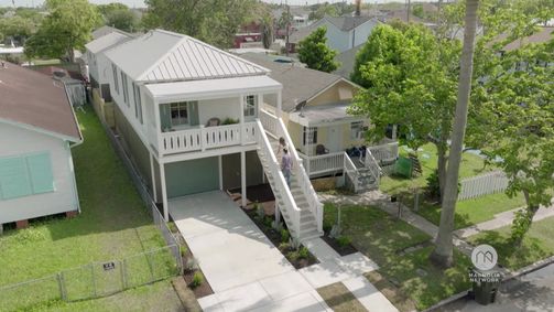 Hometown Makeover - Wir renovieren unsere Stadt Hometown Makeover - Wir renovieren unsere Stadt Folge 11: Strandhaus mit Upgrade