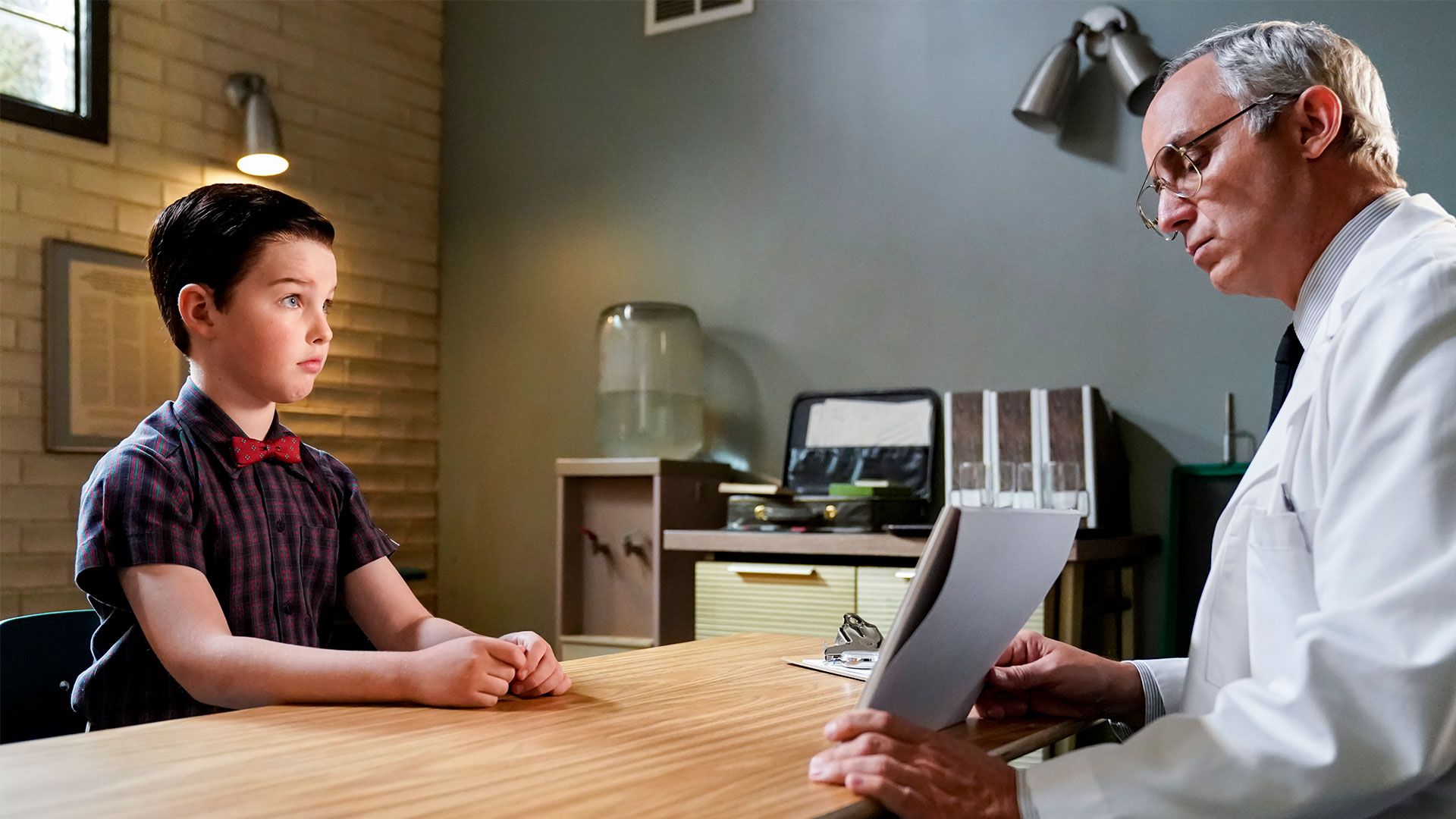 Eine Studie, ein Gürtel und Affen zum Tee