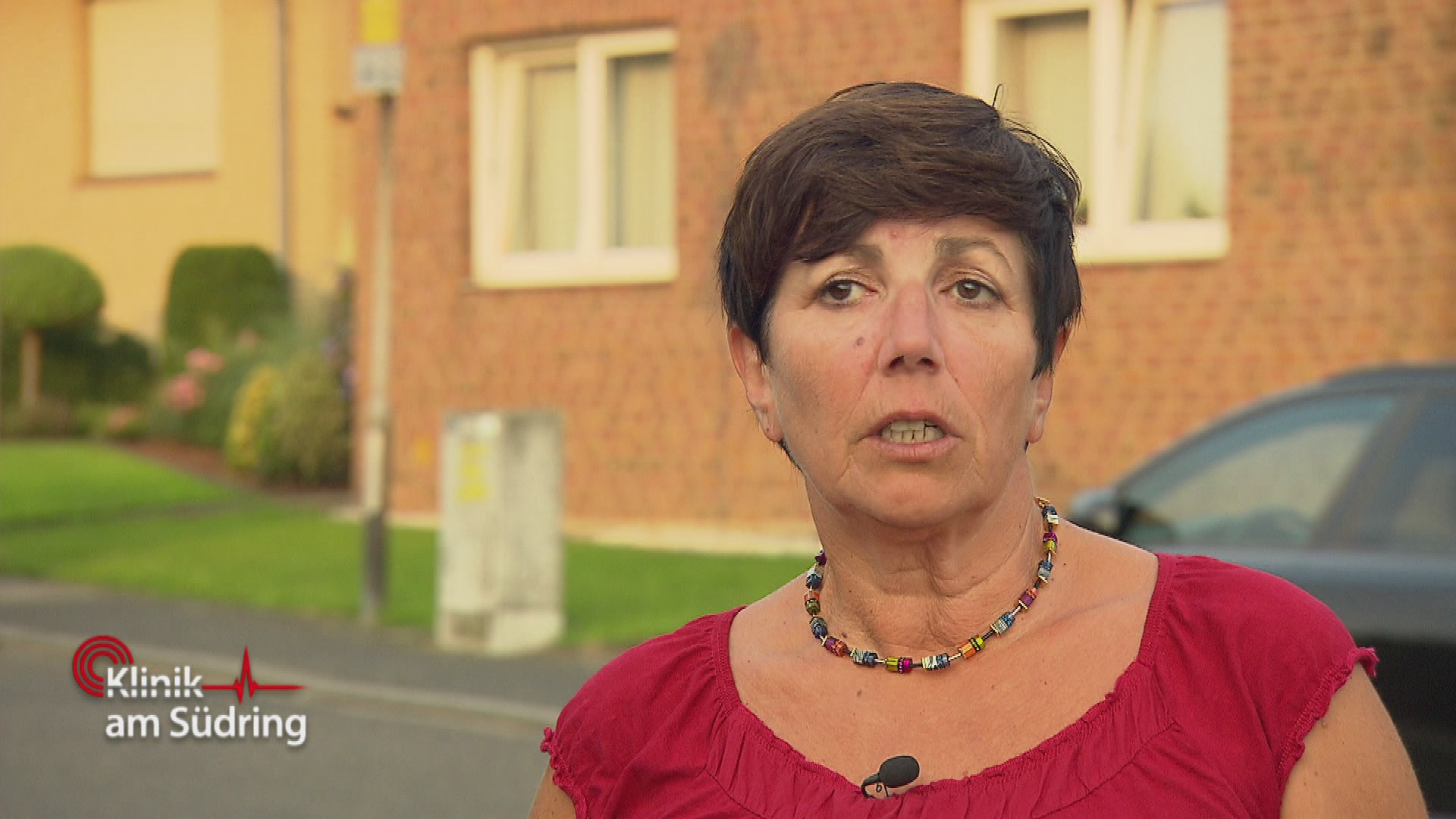 Kind mit starken Bauchschmerzen